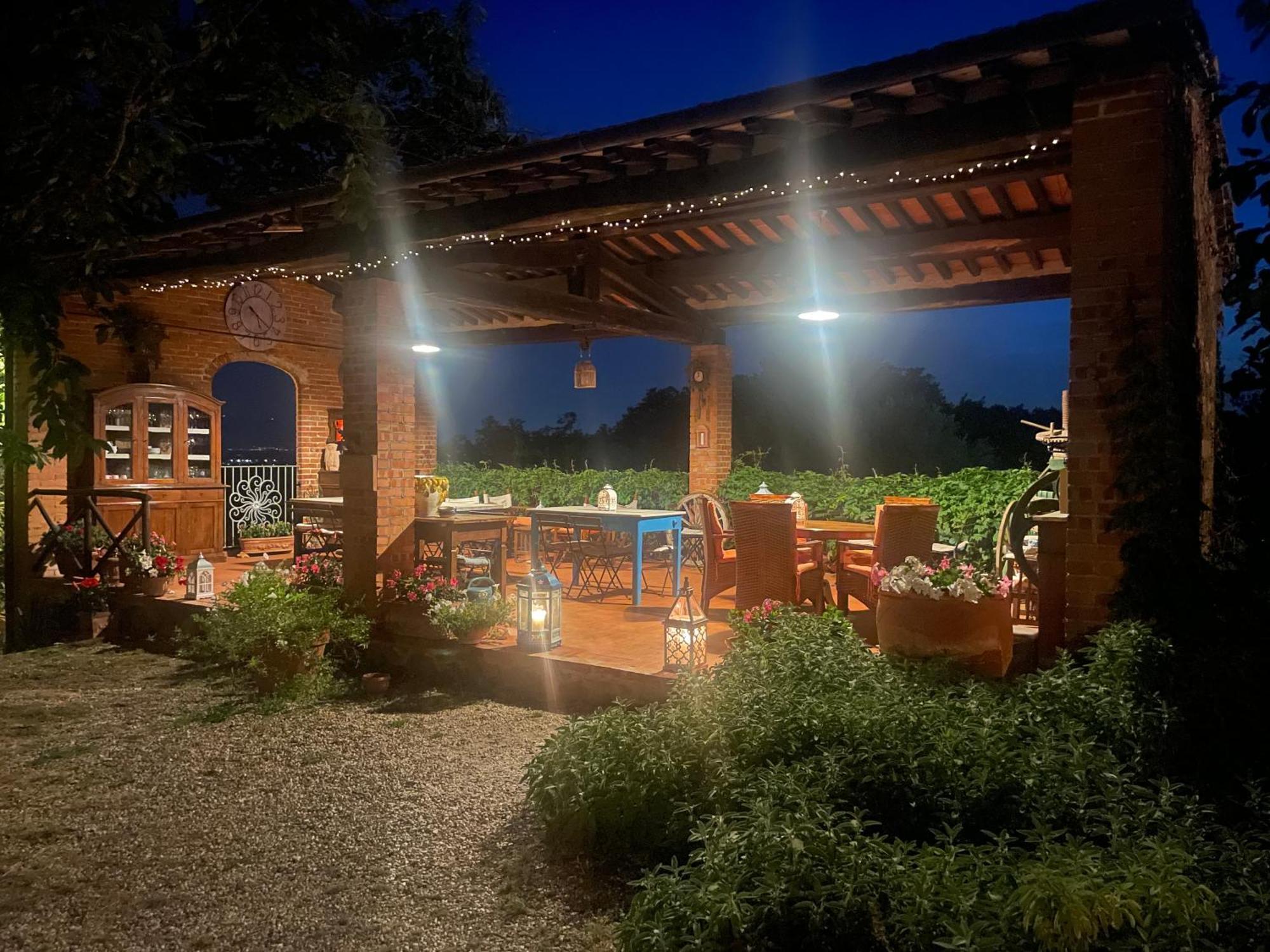 Agriturismo Podere Marchiano Larciano Exterior photo